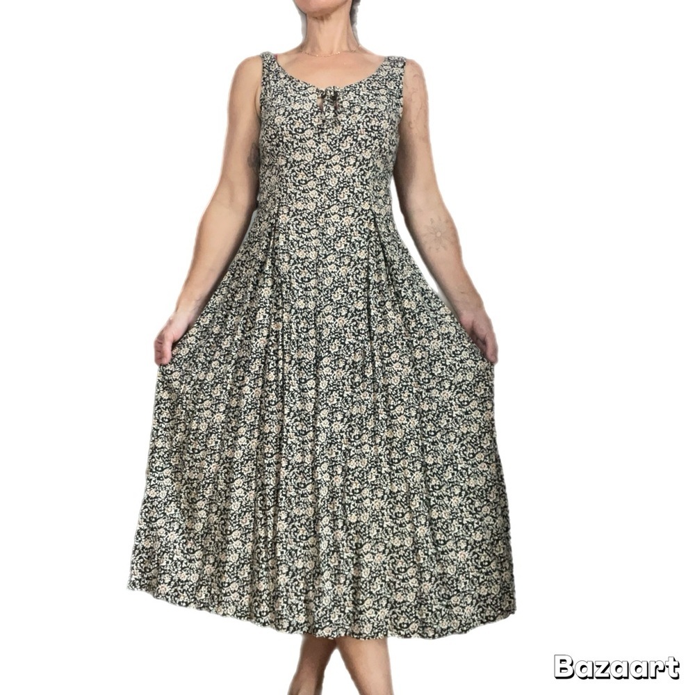 Vintage Floral Fit & Flare Coastal Cowgirl Midi Dress​ - Picture 2 of 13